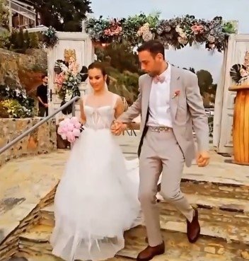 Masumlar Apartmanı’nın Neriman’ı Gizem Katmer evlendi! 