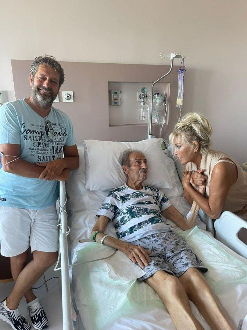 Türk müziğinin efsane isminden acı haber! 