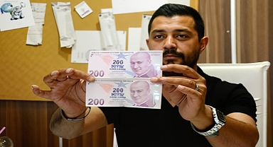 Gözlerine İnanamadı